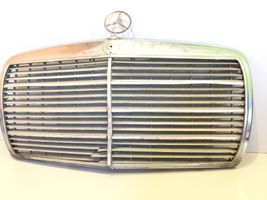 Mercedes-Benz E W123 Atrapa chłodnicy / Grill 