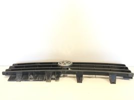 Volkswagen PASSAT B2 Grille calandre supérieure de pare-chocs avant 321853653N
