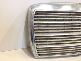 Mercedes-Benz E W123 Atrapa chłodnicy / Grill 