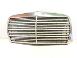 Mercedes-Benz E W123 Atrapa chłodnicy / Grill 