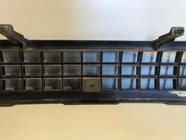 Opel Frontera A Grille calandre supérieure de pare-chocs avant 91140007