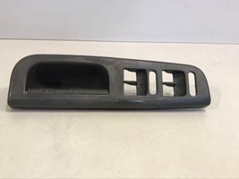 Volkswagen PASSAT B5.5 Front door window switch trim 3B1867171E