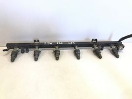 BMW 3 E36 Kraftstoffverteiler Einspritzleiste Verteilerrohr 0280150415