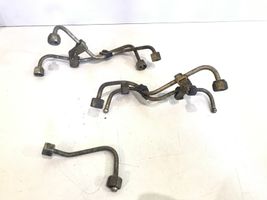 Opel Astra H Tuyau d'alimentation d'injecteur de carburant 