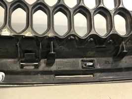 Jeep Cherokee Grotelės priekinės AM0704002