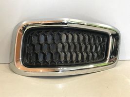 Jeep Cherokee Grille de calandre avant AM0704002