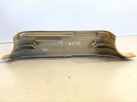 Mercedes-Benz E W123 Rivestimento montante (B) (fondo) 1236922122