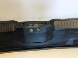 BMW 3 E36 Protection de seuil de coffre 8239548