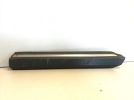 BMW 3 E30 Rivestimento parafango (modanatura) 1876130