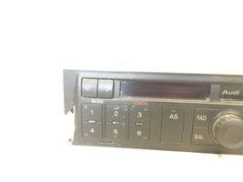 Audi A3 S3 8L Unité principale radio / CD / DVD / GPS 8L0035152A