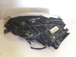 Volkswagen PASSAT B6 Faro delantero/faro principal 3C0941754G