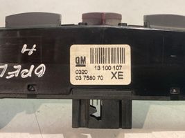 Opel Astra H Hazard light switch 13100107