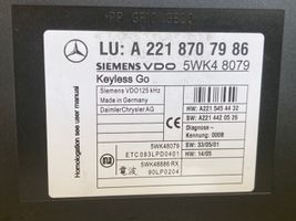 Mercedes-Benz S W221 Beraktės sistemos KESSY (keyless) valdymo blokas/ modulis A2218707986