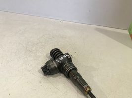 Volkswagen Caddy Injecteur de carburant 038130073BN