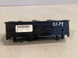 Mercedes-Benz A W169 Interruttore di controllo dell’alzacristalli elettrico A1698206610