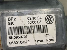 Volkswagen Tiguan Priekinis varikliukas langų pakėlėjo 5N0959702