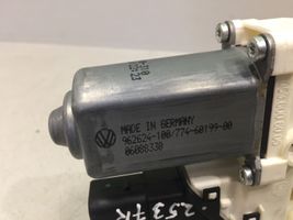 Volkswagen Tiguan Moteur de lève-vitre de porte arrière 5N0959703