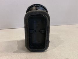 Volkswagen Tiguan Kojelaudan sivutuuletussuuttimen kehys 5M0819759