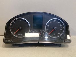 Volkswagen Tiguan Spidometras (prietaisų skydelis) 5N0920970D