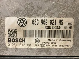 Volkswagen Caddy Calculateur moteur ECU 03G906021HS