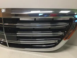 Mercedes-Benz S W222 Maskownica / Grill / Atrapa górna chłodnicy 