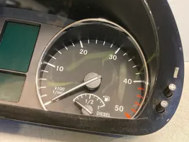 Mercedes-Benz Sprinter W906 Speedometer (instrument cluster) 1042992