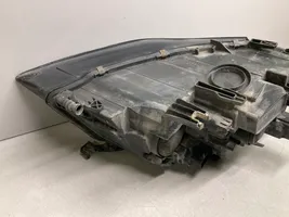 Audi A4 S4 B8 8K Lampa przednia 8K0941003A