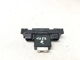 Hyundai i20 (PB PBT) USB-pistokeliitin 961201J000