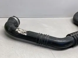 Opel Vivaro Tube d'admission de tuyau de refroidisseur intermédiaire 8200273825