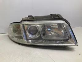 Audi A4 S4 B5 8D Lampa przednia 8D0941004AK