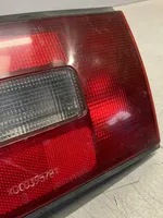 Toyota Celica T180 Lampa tylna 3309303L