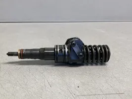 Volkswagen Polo Fuel injector 038130073AG