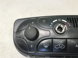 Mercedes-Benz C W203 Panel klimatyzacji A2038300785