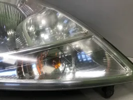 Opel Vivaro Lampa przednia 8200701356