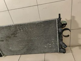 Volvo V50 Radiateur de refroidissement 3M5H8005TL