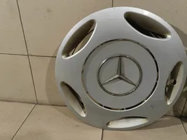 Mercedes-Benz C W202 Mozzo/copricerchi/borchia della ruota R15 2024010624