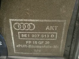 Audi A4 S4 B7 8E 8H Coperchio scatola dei fusibili 8E1907613D