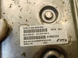 Fiat Doblo Блок управления двигателя 51892332