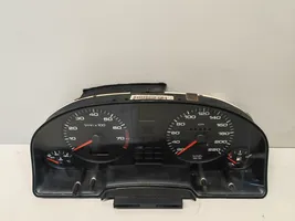 Audi 80 90 S2 B4 Geschwindigkeitsmesser Cockpit 8A0919033H