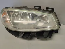 Renault Megane II Lampa przednia 