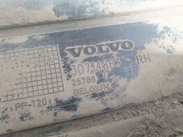 Volvo C30 Couvre soubassement arrière 30714863