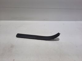 Volkswagen Touareg I Muu kynnyksen/pilarin verhoiluelementti 7L0853793