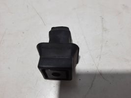 Volkswagen Touareg I Fixation de radiateur 7L0121276