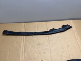 Chrysler Pacifica Takaoven kumitiiviste 68280519A