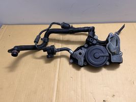 Volkswagen Golf VII Separatore dello sfiato dell’olio 06K103495AF