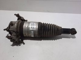 Volkswagen Touareg II Ammortizzatore/sospensione pneumatica 7P6616020M