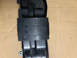 Volkswagen Tiguan Altra parte del vano motore 5N0971615E