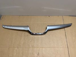 Subaru Impreza IV Grille calandre supérieure de pare-chocs avant 91123FJ040