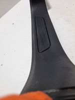 Volkswagen Touareg II Rivestimento montante (B) (fondo) 7P0853369R