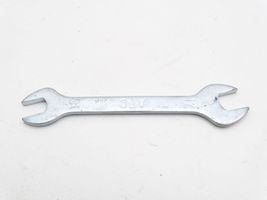 Ford Ranger Wheel nut wrench 